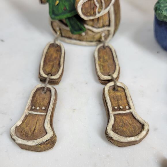 VINTAGE Sitting Gingerbread Man and Elf Dangle Leg Hanging Shelf Decorations - Picture 10 of 13